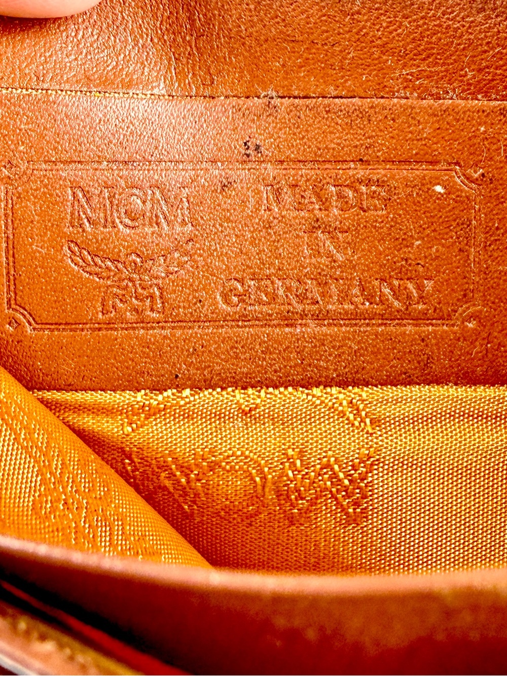 MCM Visetos Cognac Bifold Wallet | Men’s Leather Wallet | Vintage - Picture 11 of 13